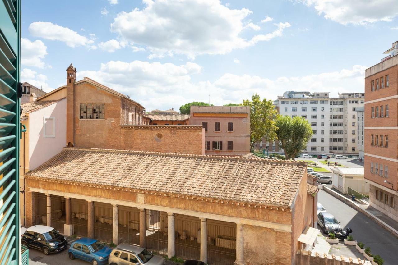 Mini Appartamento Colosseo روما المظهر الخارجي الصورة